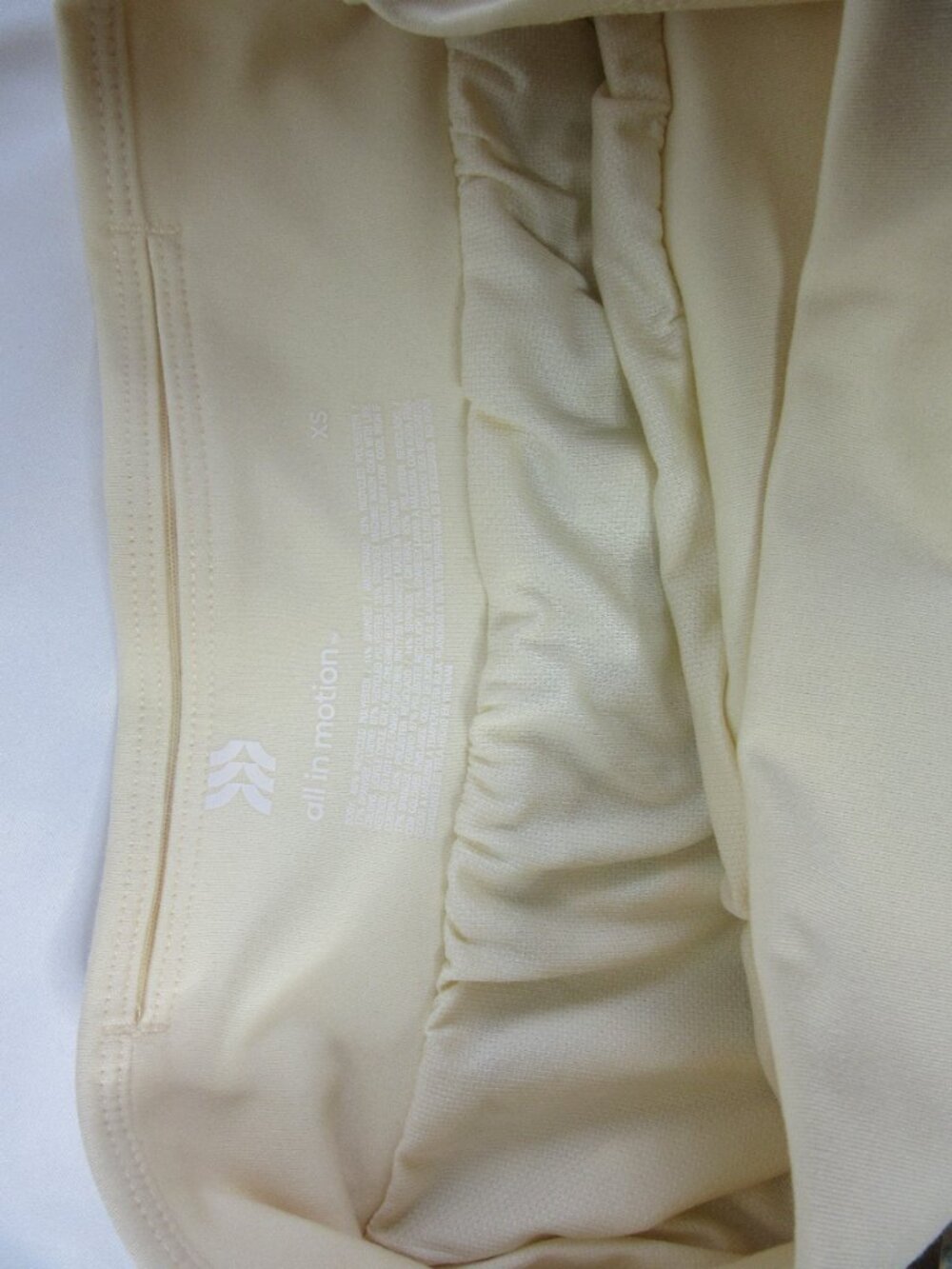 All in Motion Shorts High Rise Butter Yellow Floral and Top 2 pc Size XS NWT - Picture 10 of 11